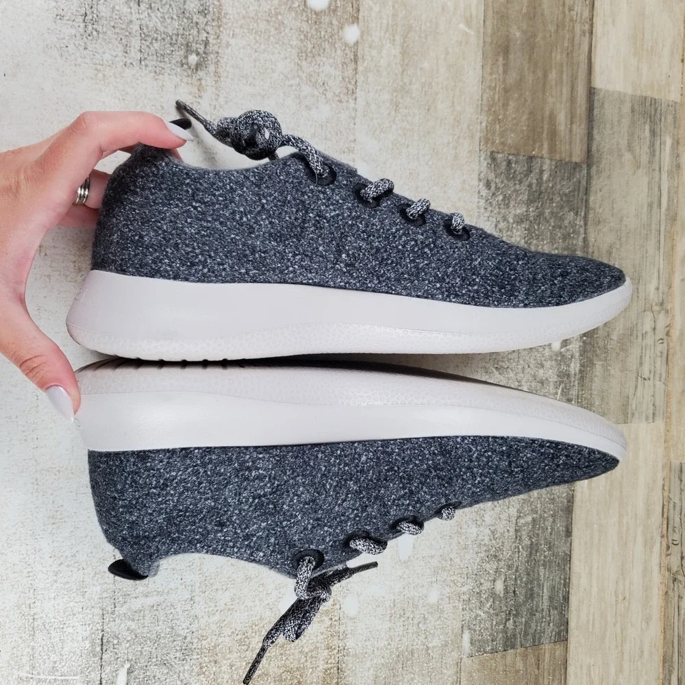 Allbirds Wool Runner Mens Shoes Sz 9 M Natural Gray Merino Wool Lace Up Sneaker